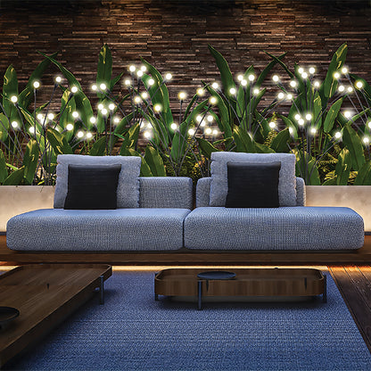 Hochwertige, elegante Solarbeleuchtung, die sich sanft im Wind bewegt. Die flexiblen LED-Stäbe lassen sich individuell in Form bringen. 
