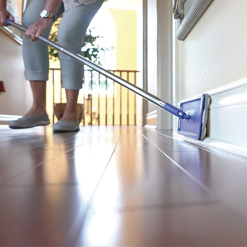 Boden und Fussleisten reinigen mit dem Starlyf Autoclean Mop